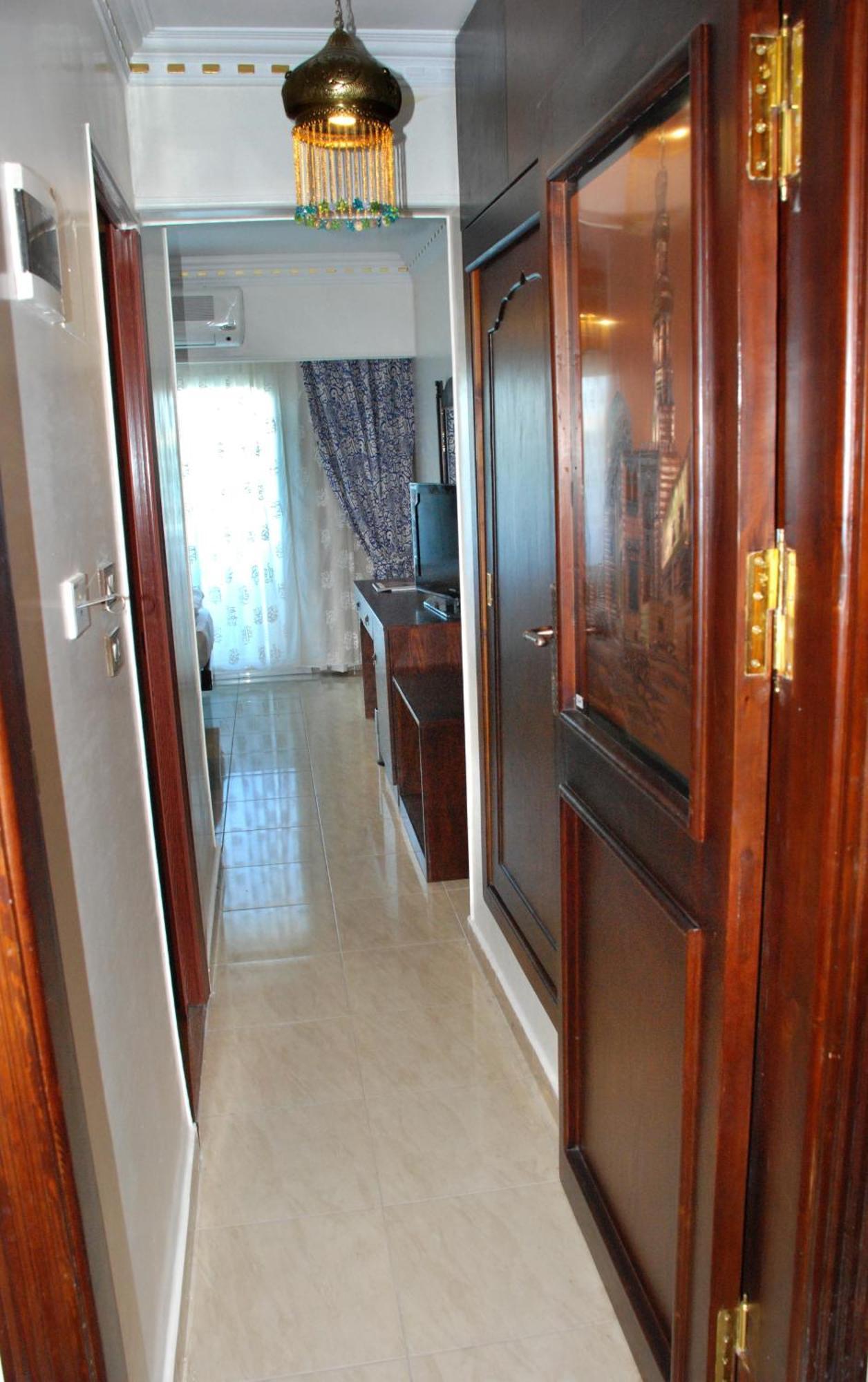 Hotel Philae